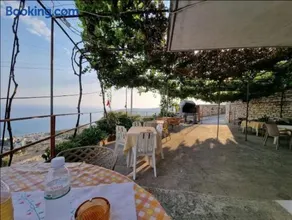 Dhrami Rooms - Image 5