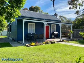 The Blue Cottage - Image 2