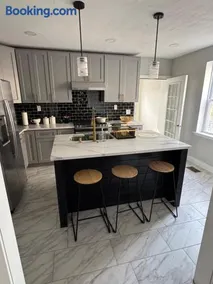 Collingdale Home - Near Philly! - Image 4