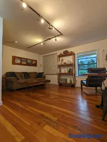 BrewPub Bungalow #1 - Image 2