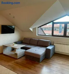 ElGora Studio в Apart Hotel Comfort - Image 2