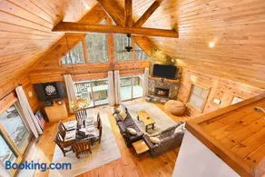 Jamesons Cabin! 8 Minutes to Wisp, HotTub, FirePit, Pets, EV Chgr - Image 2