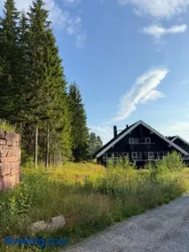Hytte med sentral beliggenhet - Image 2