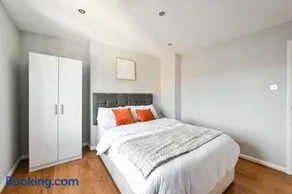 Notting Hill Neighbourhood Retreat - Image 4