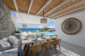 Black Pearl Villa - Sea Front - Image 2