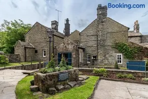 The Fox House by Innkeeper's Collection - Image 5