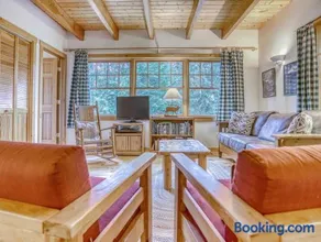 Marshall Cabin - Meredith Lodging - Image 3