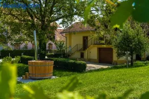 Casa No. 51 - Image 1