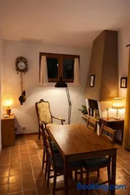 Charming Provençal home on Manosque hills with view - Image 3