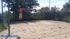 Private chalet with gourmet area and sand court - Image 1