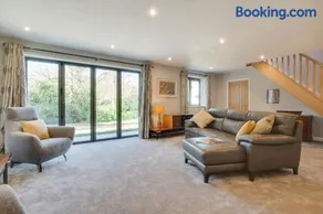 2 Bed in Hemblington oc-2134 - Image 3