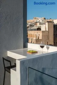 Hub Suites, Luxury living in Athens - Image 3