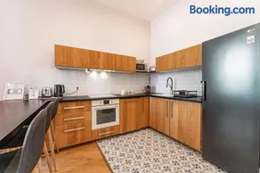 Appartement aux Portes du Jardin Public - Image 4