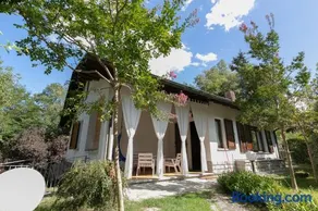 Villa Ferrari - Image 1