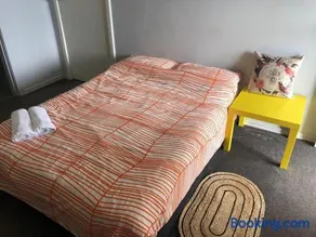 Maddington House Unit C - Image 3