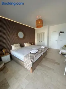 Amazing frontline sea views Studio apartment Castillo Del Vigia Torremolinos - Image 2