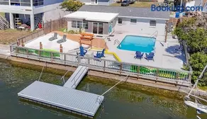 Waterfront Paradise Dock Kayaks Beach Heated Pool - Image 1