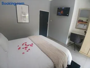 Aeon Guest House & Spa - Image 3