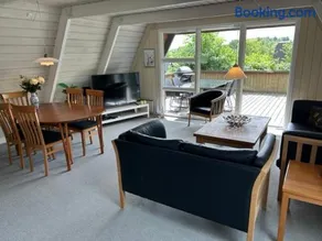 Nice holiday home in beautiful resort - Image 3