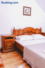 Pensiunea LoreBeka - Image 2