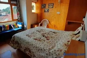 Panoramic Loft on Mall Road by Kalawati Homes - Image 1