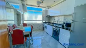 Appartement vue sur piscine et sur mer - Image 4