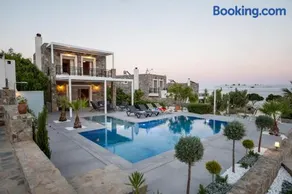 Achlia Beach Villa - Image 3