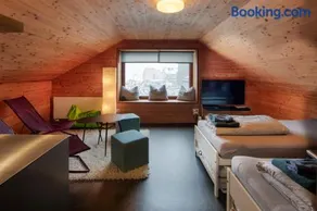 UnderDach Holiday House - Image 3