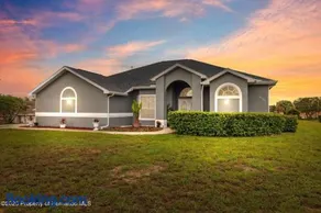 Beautiful vacation house on the hill - Image 3