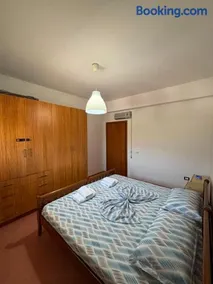 Elegant seaview escape - Image 3
