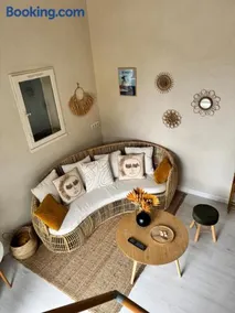 Appartement proche village naturiste, terrasse et parking - Image 5