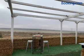 Casita de campo con vistas a una laguna - Image 3