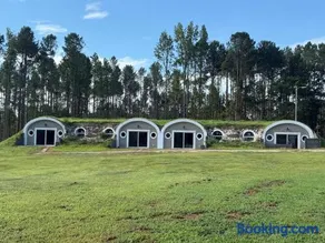 Unique Earth Home Retreat | Pond, Goats & Fire Nights - Image 1