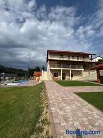 Pensiunea Colibita - Image 1
