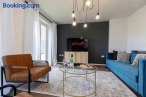 Spacious 3BR Durham Home Contractor Friendly - Image 1
