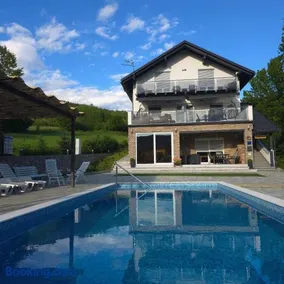 Holiday home Villa Mira - Image 1