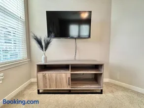 Modern Apt in Lake Nona, 10min to ORL Airport - Image 1