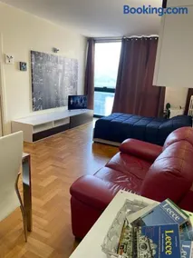 Tyche Suite Luxury - Image 3