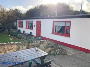 The Potters Cottage - Image 1
