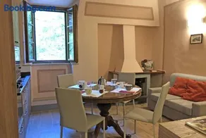 Suite Apartment Castello - Image 2