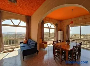 Wilga Summit Apartment A - Image 1
