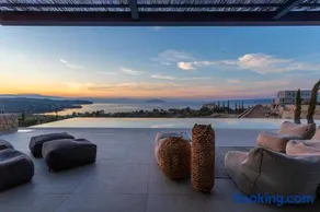 Villa Alchaca - New Magnificent Villa with Infinity Pool & Tennis - Image 2