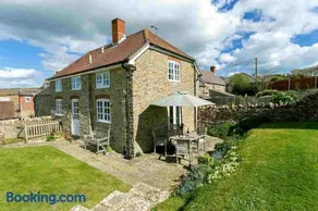 Character Farm Cottages, 5 cottages near Dorset Coast - Image 3