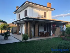 Le Tre Camelie - Image 1