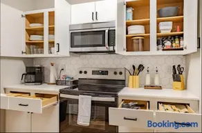 Modern Apt in Bricktown Downtown - Image 5