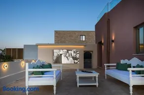Balarina Residence - Historic Beauty & Nature at Balarina by etouri - Image 4