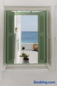Georgias House - Image 1