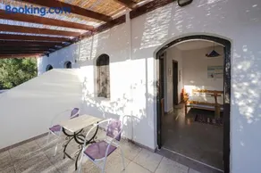 Bayview Apartments - Image 3