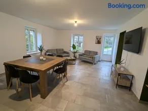 Maison chaleureuse avec Wifi à Sainte-Barbe - Image 2