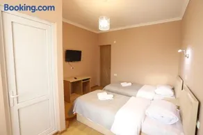 Hotel Hollywood - Image 3
